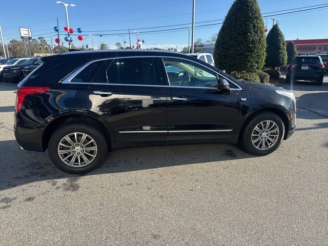 Used 2017 Cadillac XT5 Luxury w/ Driver Awareness Package image 4