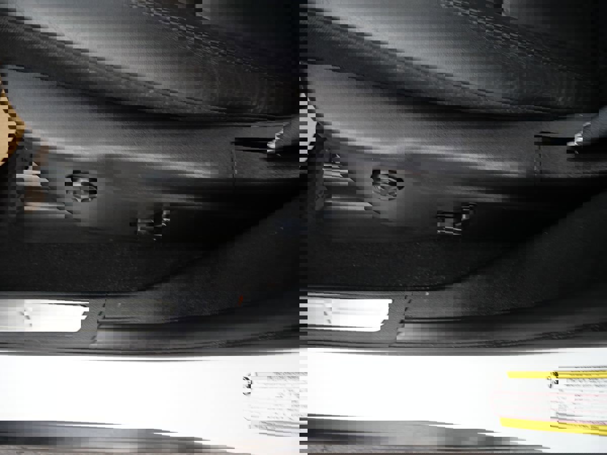 Used 2021 Jeep Grand Cherokee Limited w/ Trailer Tow Group IV image 15