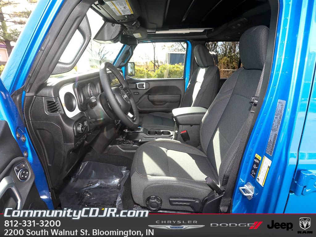 New 2026 Jeep Wrangler Unlimited Sport AWD/4WD image 11