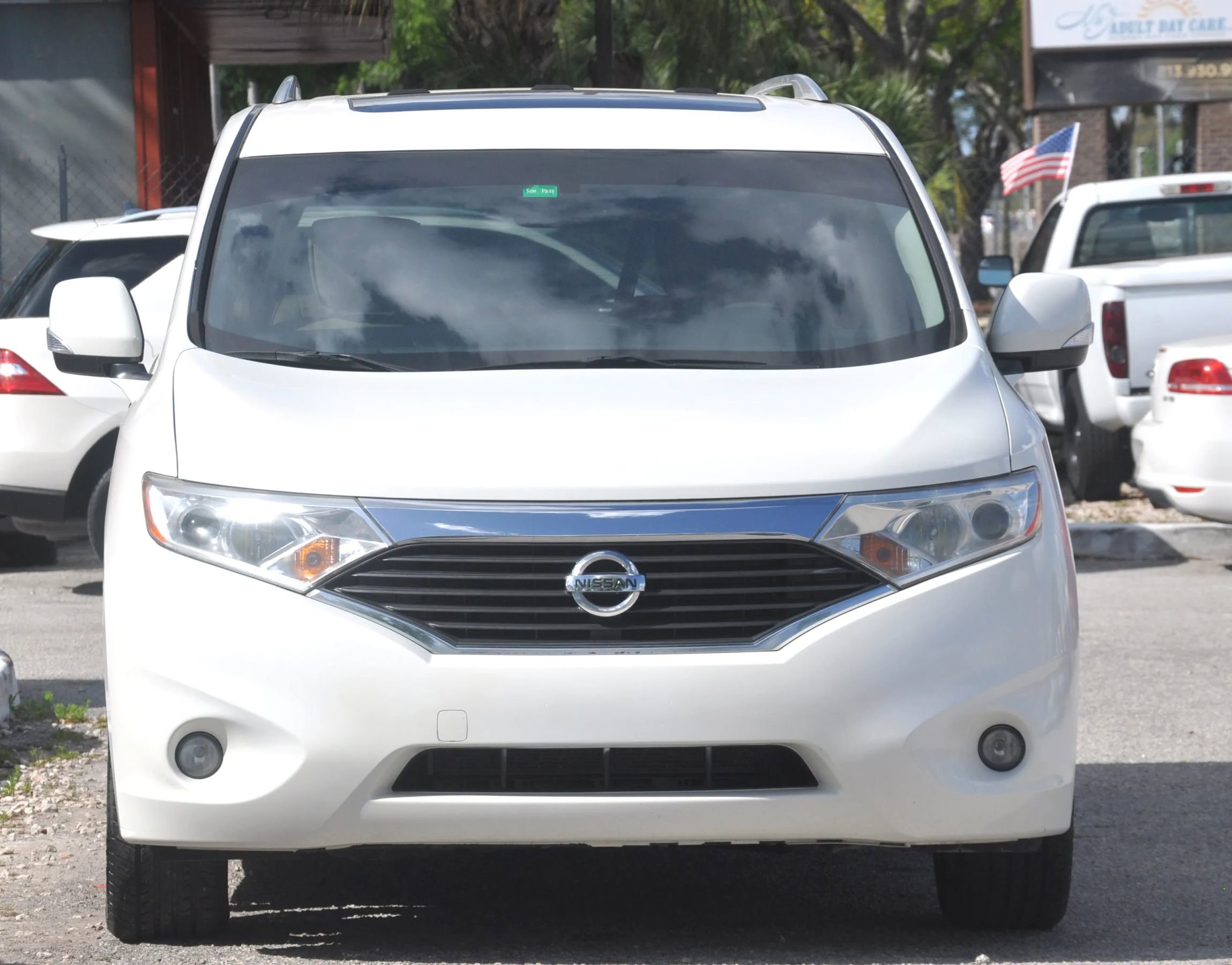Used 2012 Nissan Quest LE w/ Value Cargo Pkg image 2