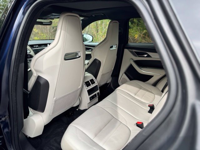Used 2024 Jaguar F-PACE R-Dynamic S AWD/4WD image 12