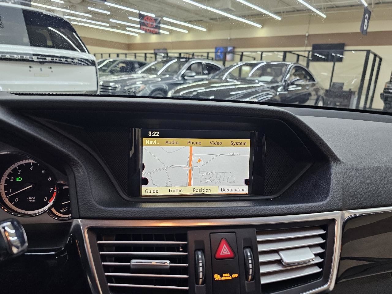 Used 2011 Mercedes-Benz E 350 Sedan w/ Premium 2 Pkg image 31