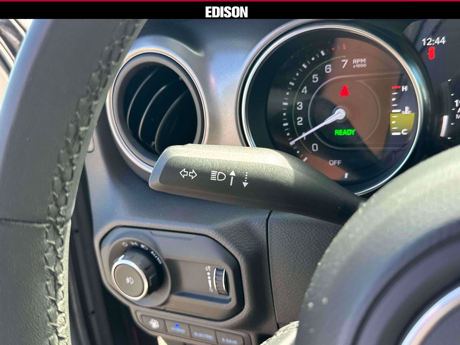 Used 2023 Jeep Wrangler Unlimited AWD/4WD image 21