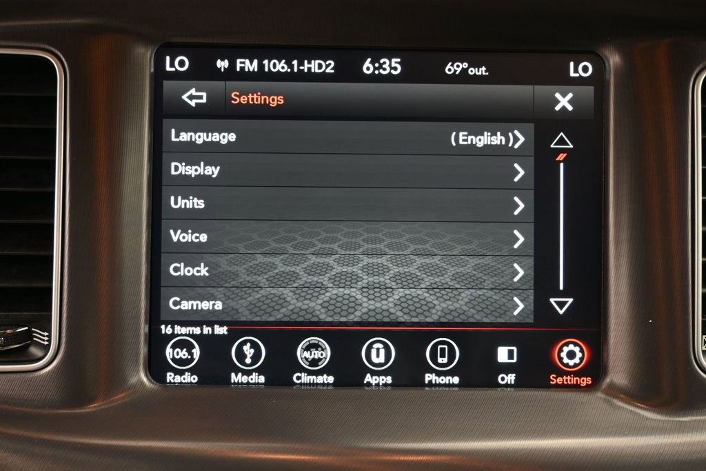 Used 2019 Dodge Charger SXT AWD/4WD image 25