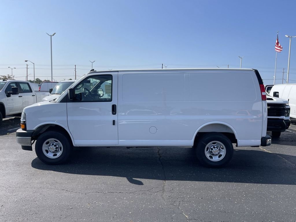 New 2025 Chevrolet Express 2500 w/ Driver Convenience Package RWD image 3