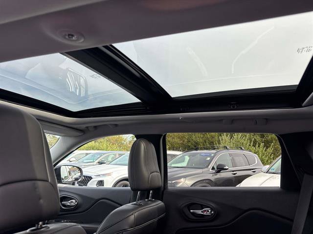 Certified 2022 Jeep Cherokee Trailhawk w/ Sun, Sound & Nav Group image 12