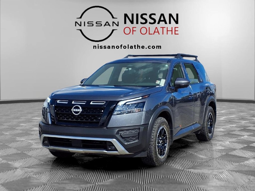 Used 2025 Nissan Pathfinder Rock Creek AWD/4WD image 1