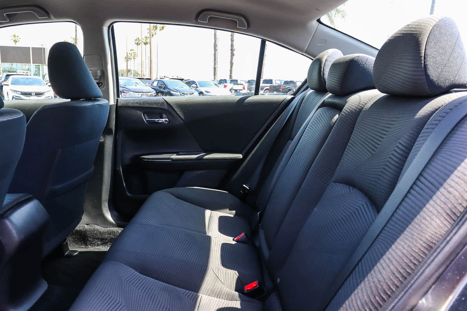 Used 2017 Honda Accord LX image 22