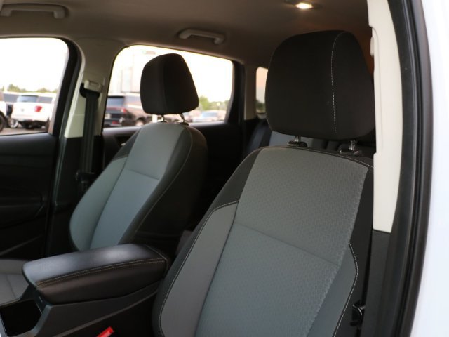 Used 2017 Ford Escape SE w/ SE Cold Weather Package AWD/4WD image 21