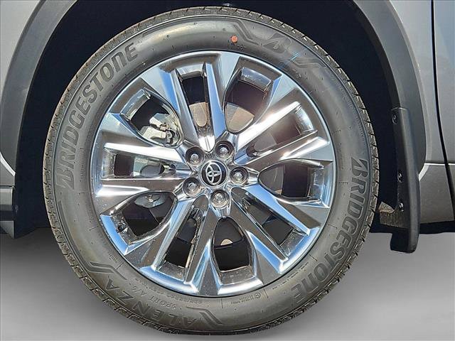 New 2026 Toyota Highlander Limited AWD/4WD image 10