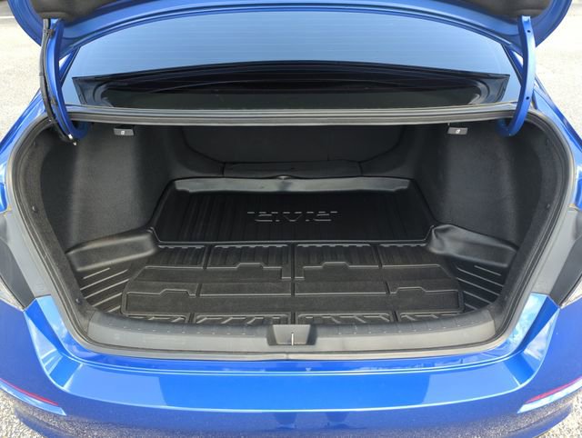 Certified 2024 Honda Civic EX image 30