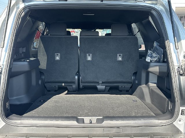 New 2026 Toyota 4Runner TRD Off-Road AWD/4WD image 12