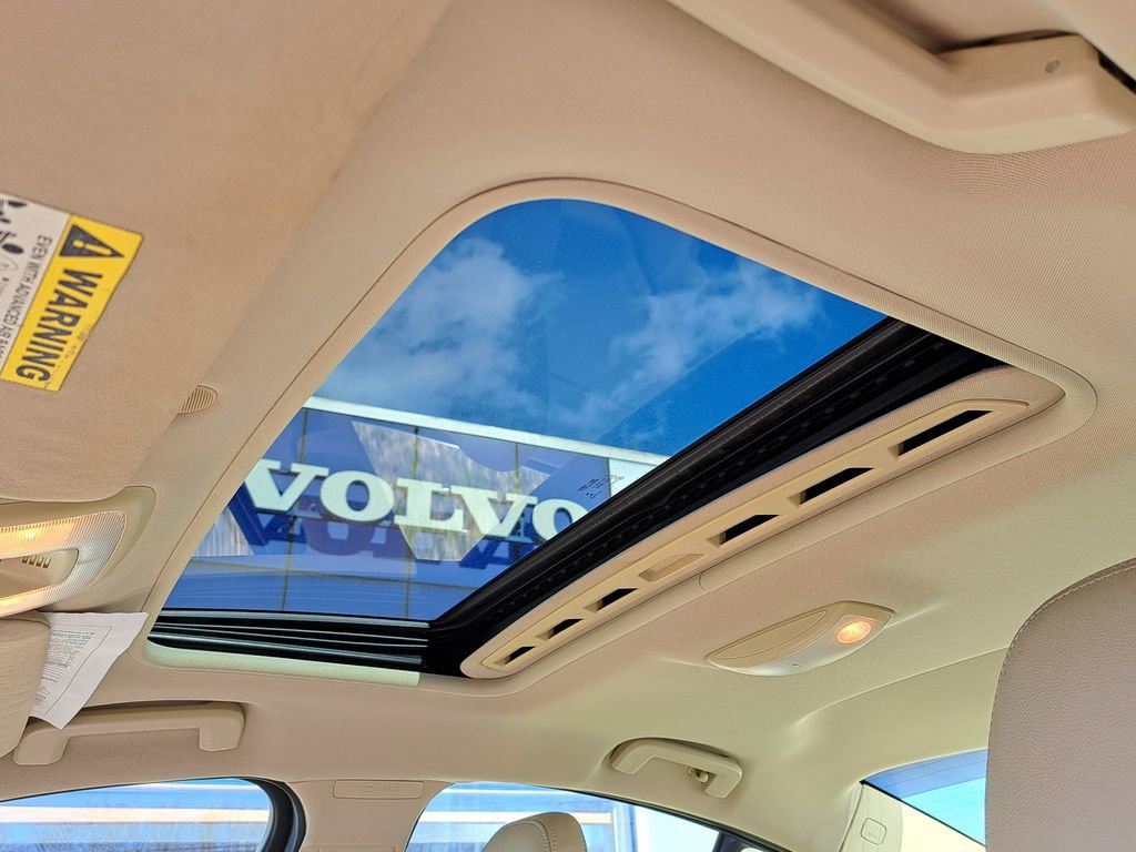 Used 2016 Volvo S60 T5 Premier image 24