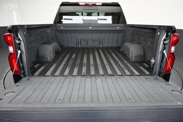 Used 2024 Chevrolet Silverado 1500 ZR2 w/ Technology Package AWD/4WD image 29