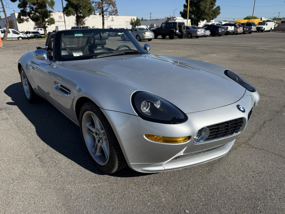 Used 2003 BMW Z8 image 11