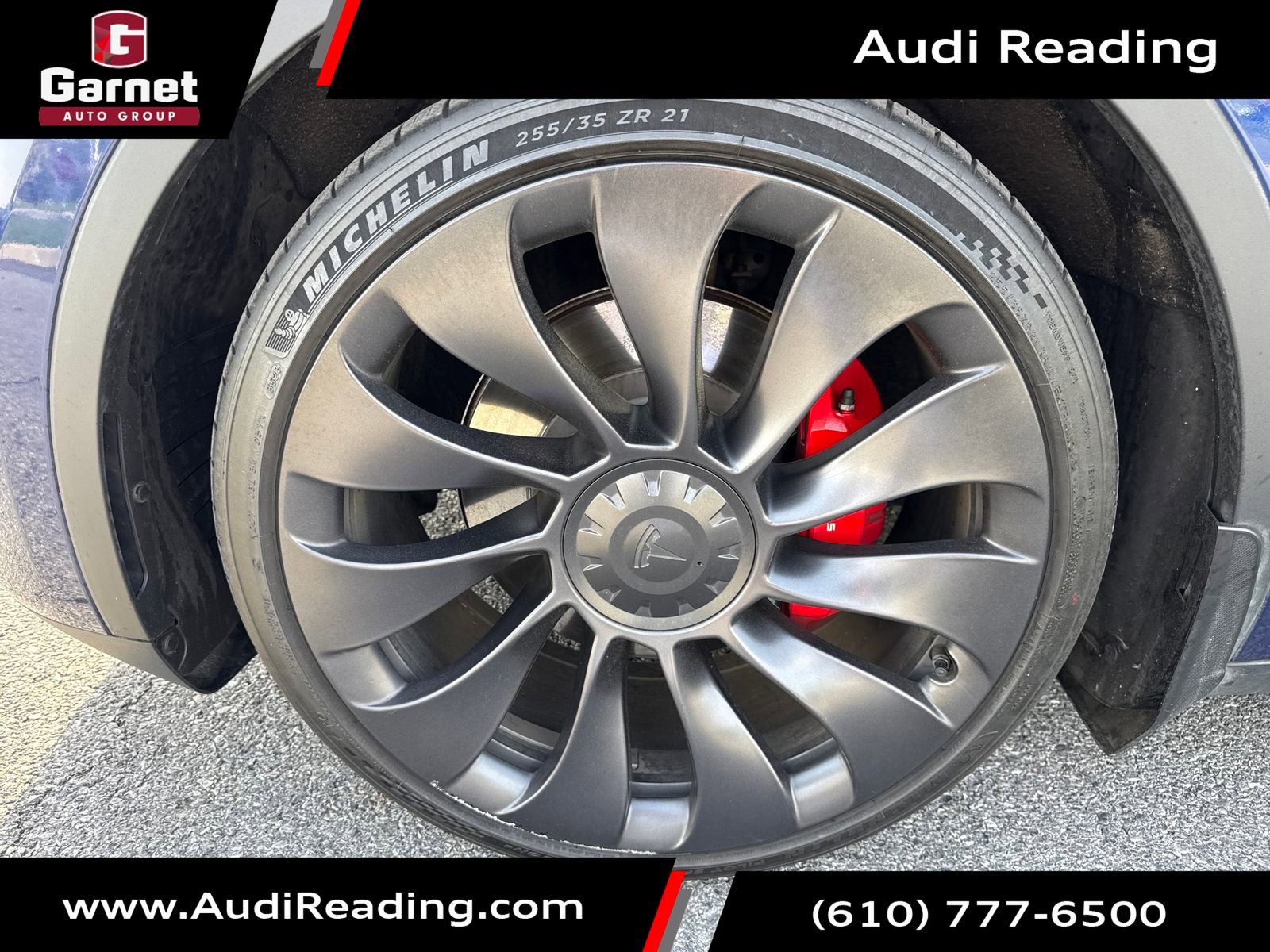 Used 2024 Tesla Model Y Performance image 9