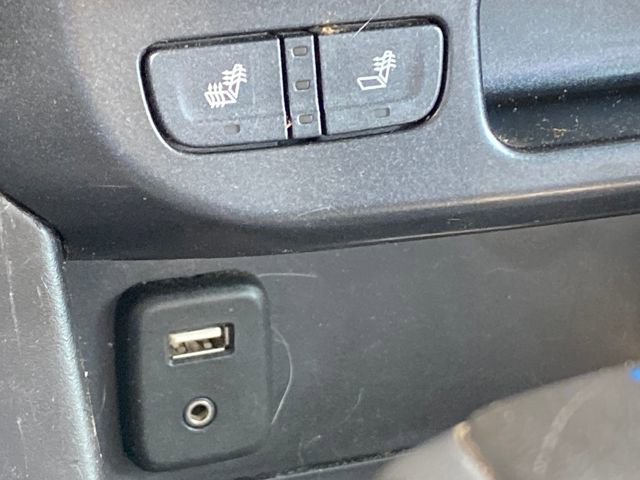 Used 2017 Chevrolet Colorado Z71 w/ Z71 Midnight Edition image 32