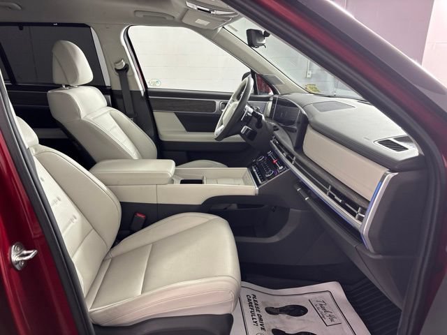 Used 2024 Hyundai Santa Fe Calligraphy AWD/4WD image 31