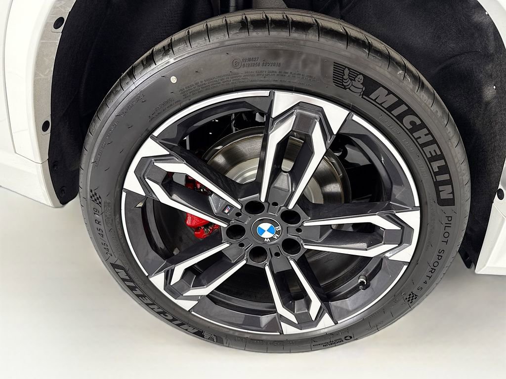 New 2026 BMW X1 xDrive28i w/ Technology Package AWD/4WD image 32