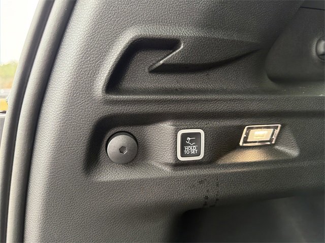 New 2025 Jeep Grand Cherokee L Altitude image 19