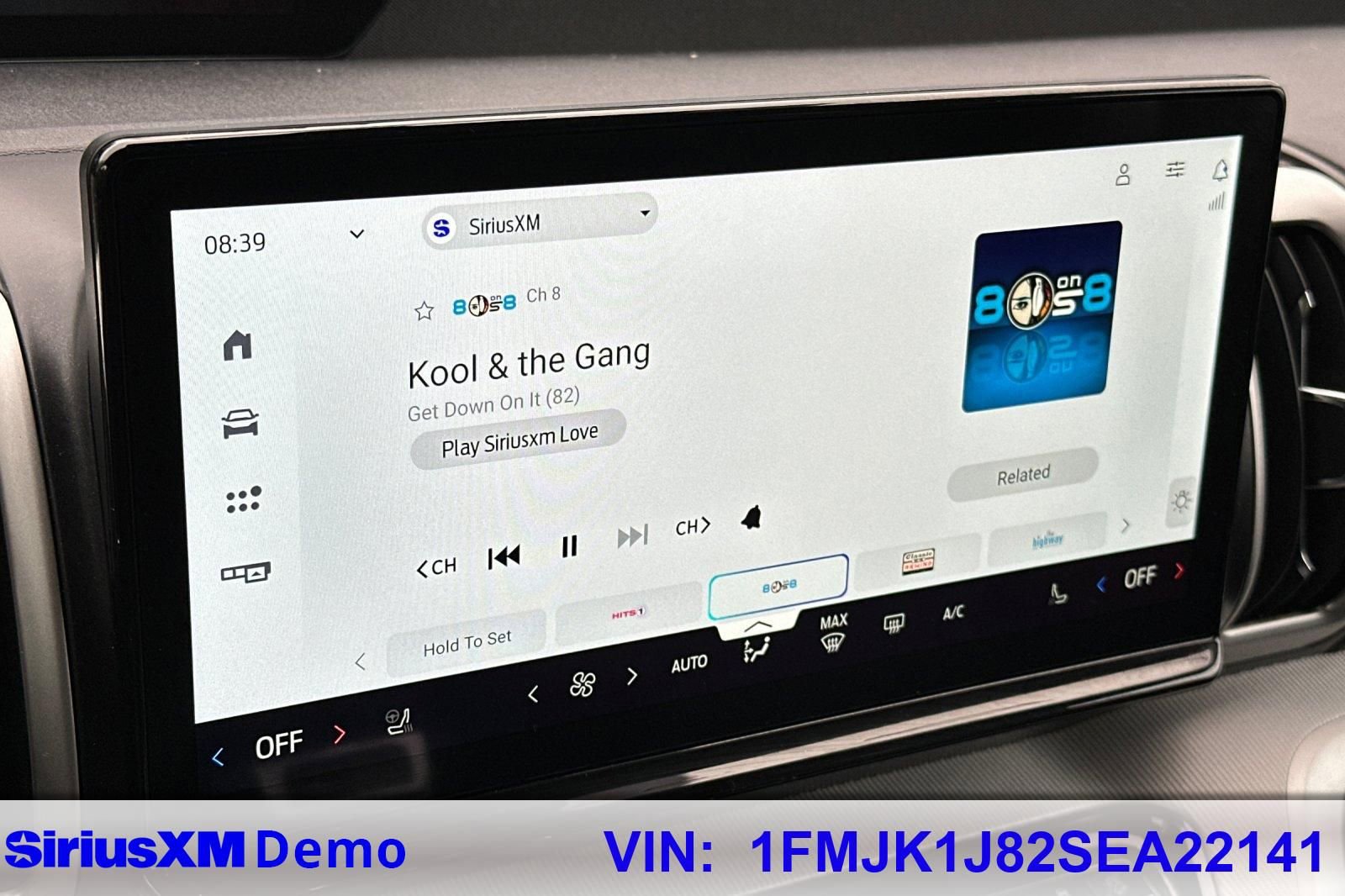 Used 2025 Ford Expedition Max Active image 25