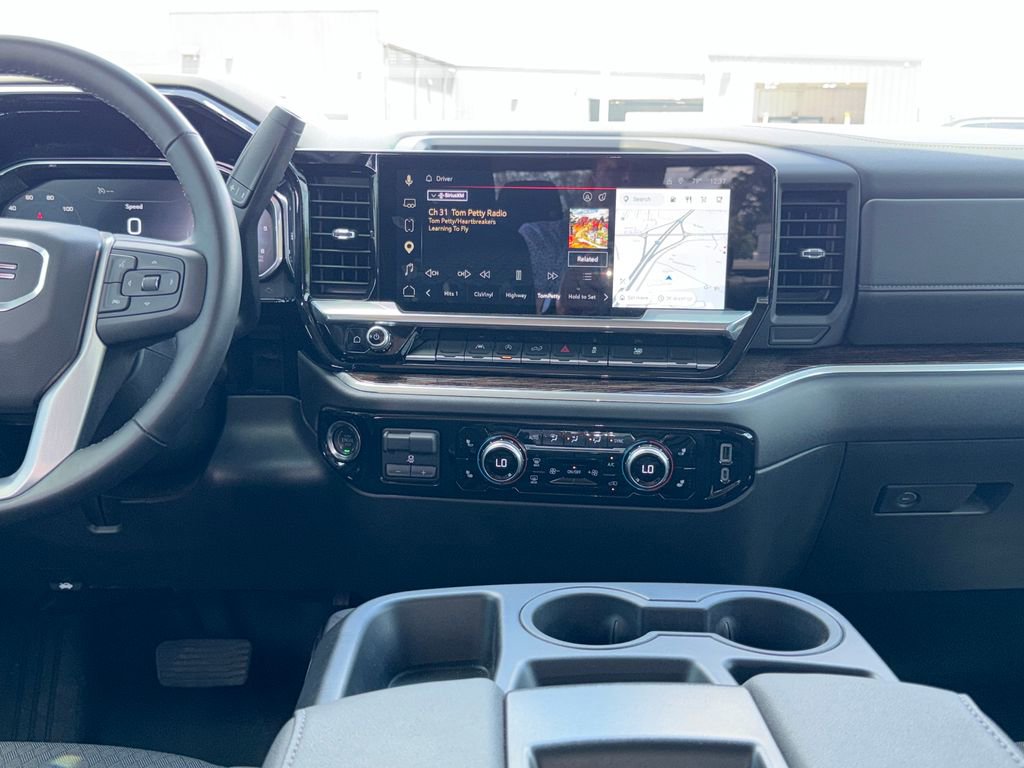 Certified 2026 GMC Sierra 1500 Elevation AWD/4WD image 17