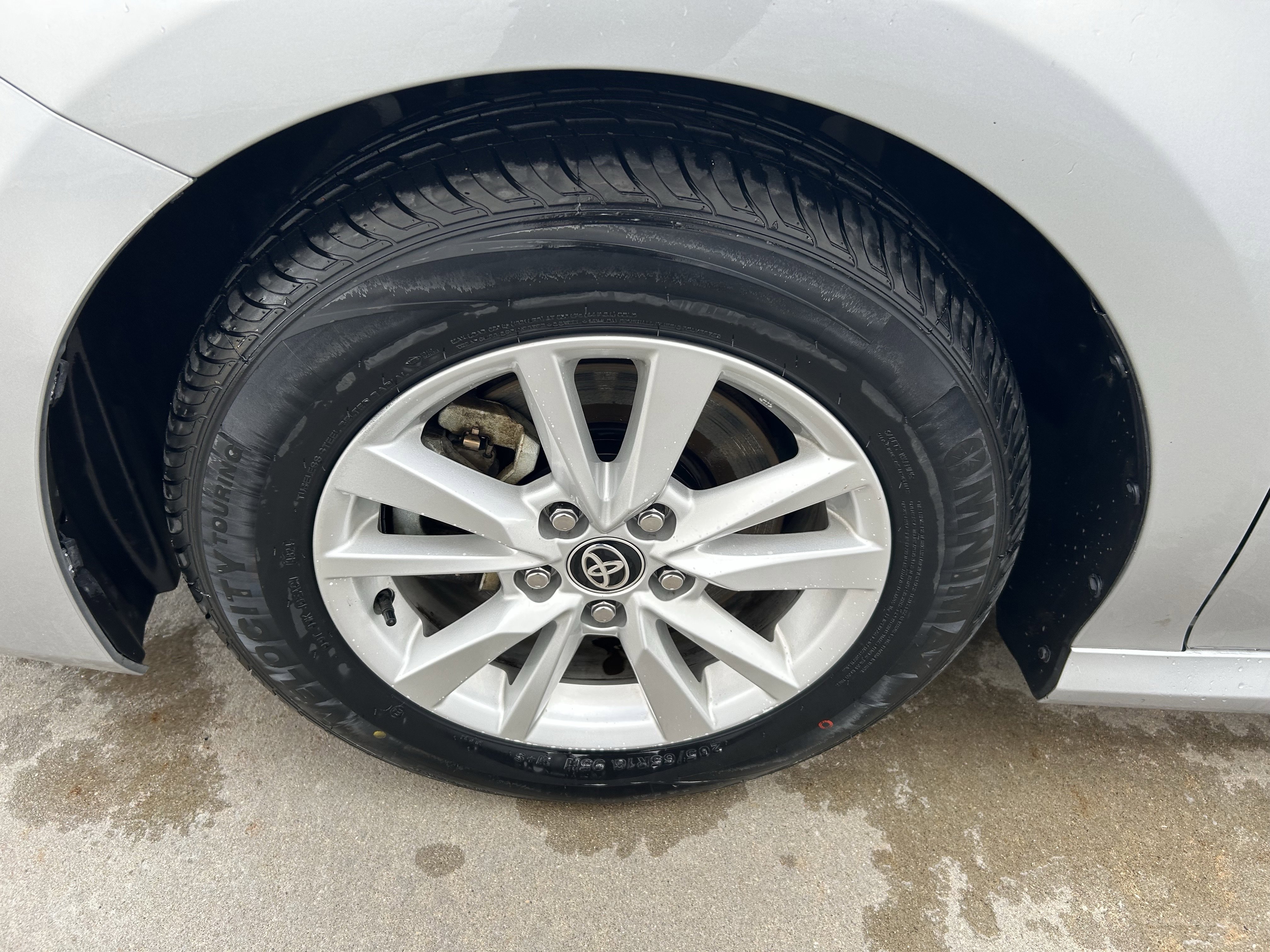 Certified 2025 Toyota Camry LE FWD image 8