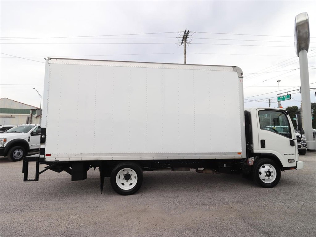 Used 2024 Isuzu NPR image 16