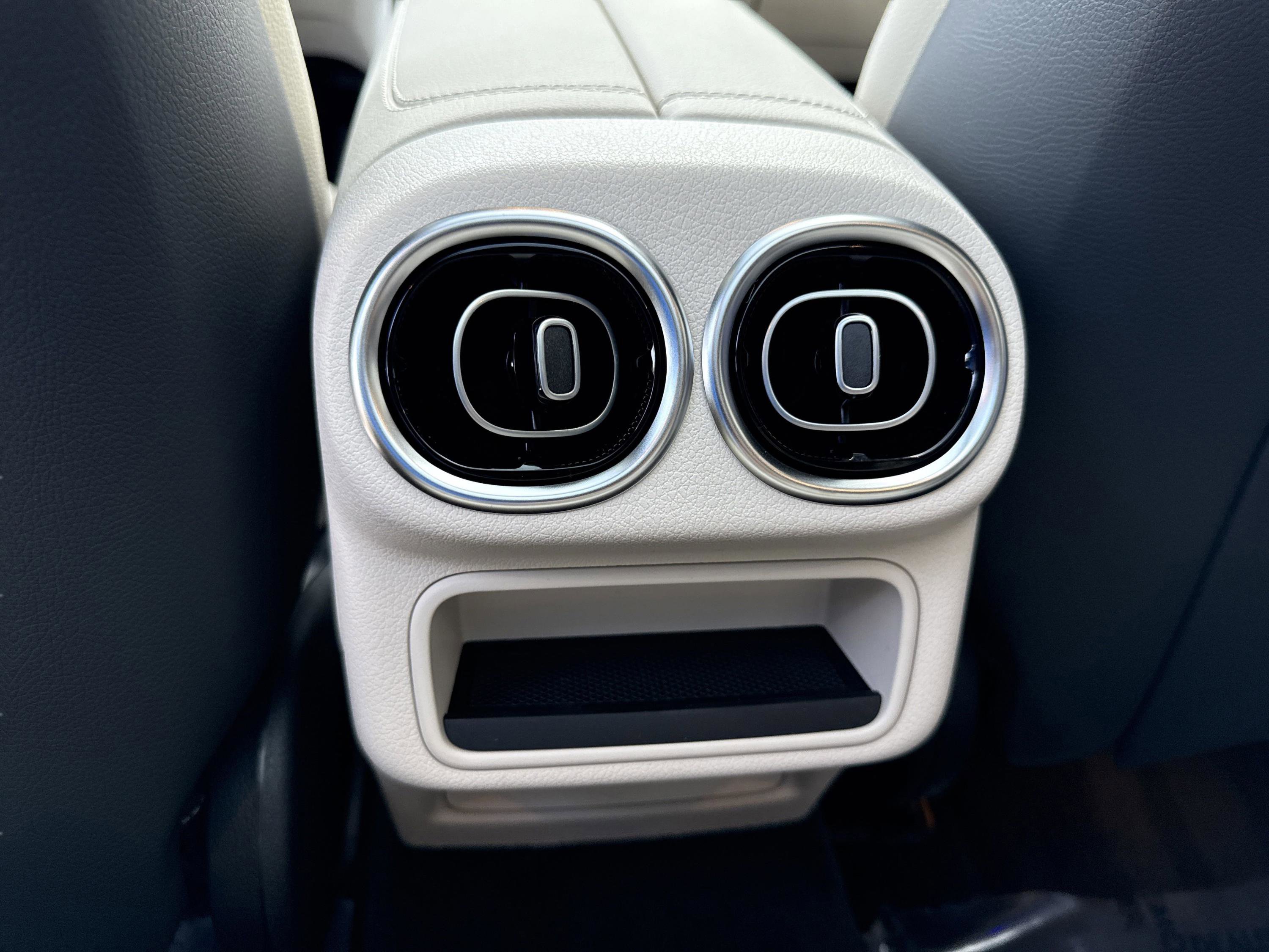 Certified 2026 Mercedes-Benz GLC 300 GLC 300 image 36