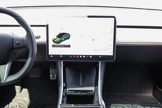 Used 2020 Tesla Model 3 Standard Range Plus RWD image 13