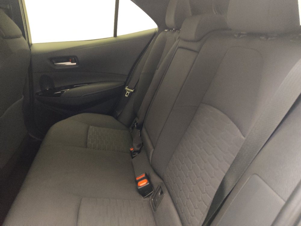 Used 2021 Toyota Corolla SE FWD image 18