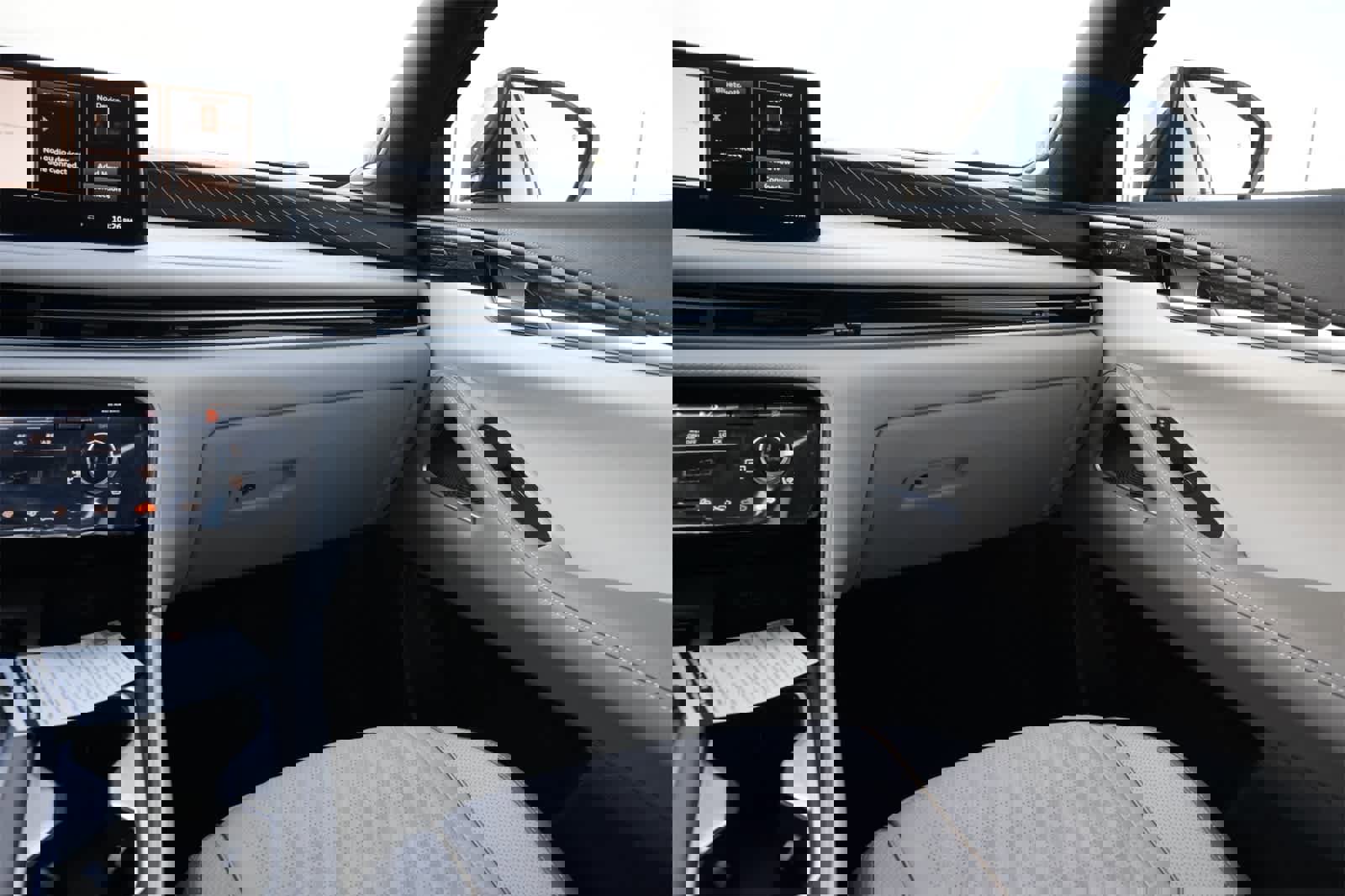 New 2026 INFINITI QX60 Autograph image 8