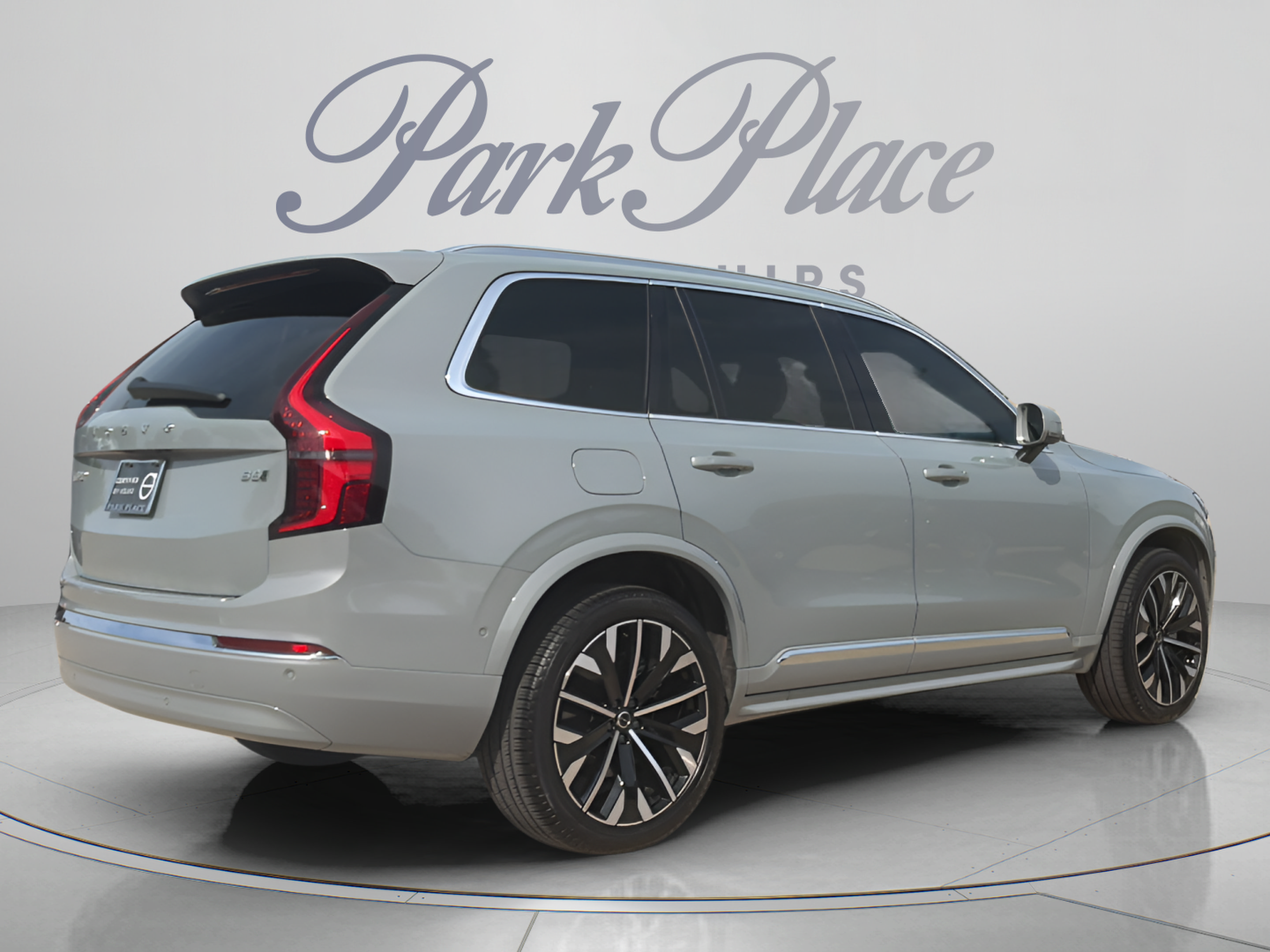 Certified 2026 Volvo XC90 B6 Plus w/ Protection Package Premier AWD/4WD image 6