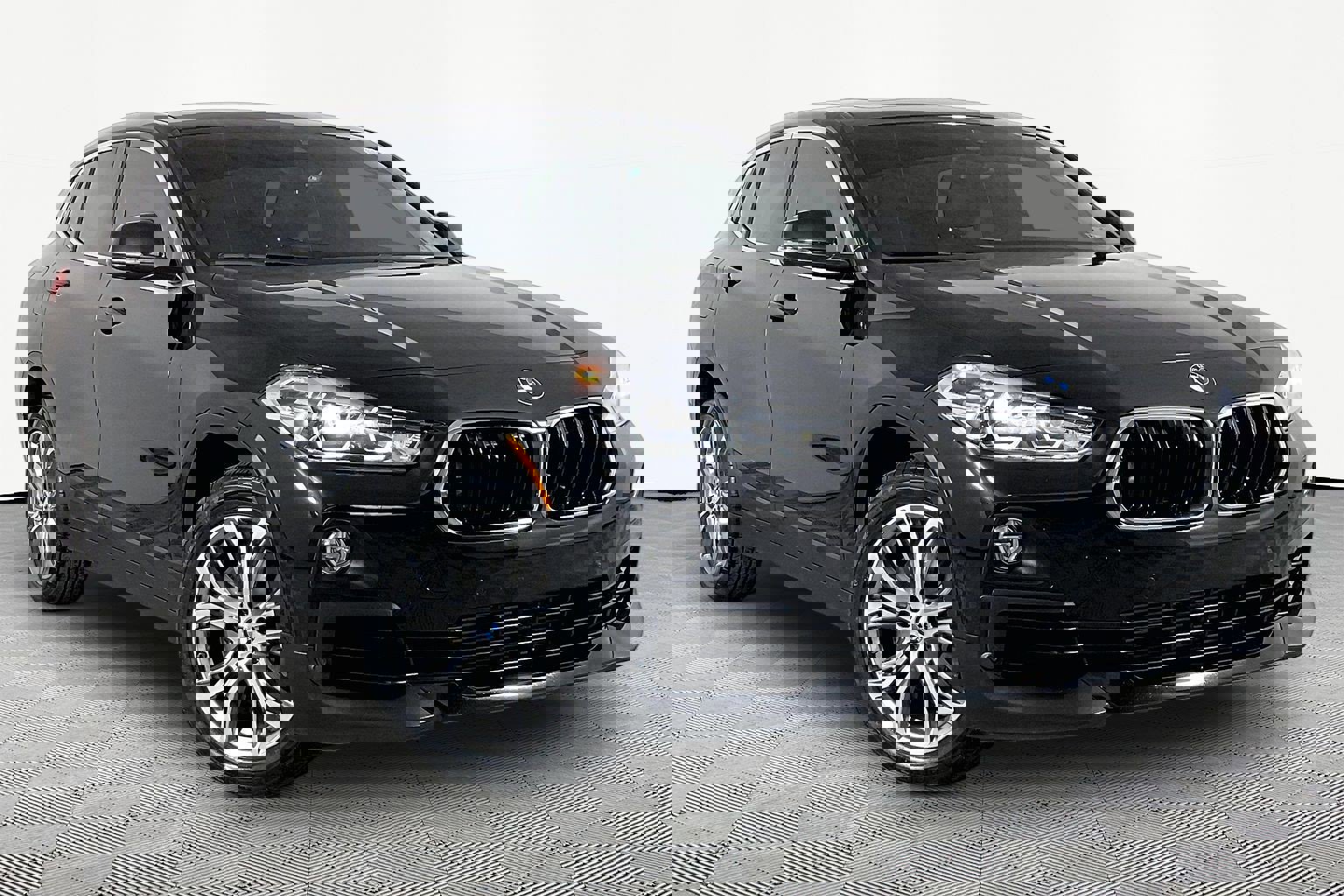 Used 2020 BMW X2 sDrive28i w/ Convenience Package image 4