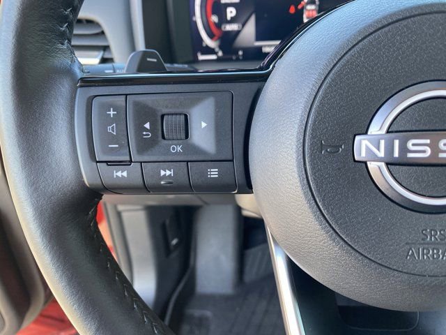 Used 2024 Nissan Rogue SL w/ SL Premium Package image 38