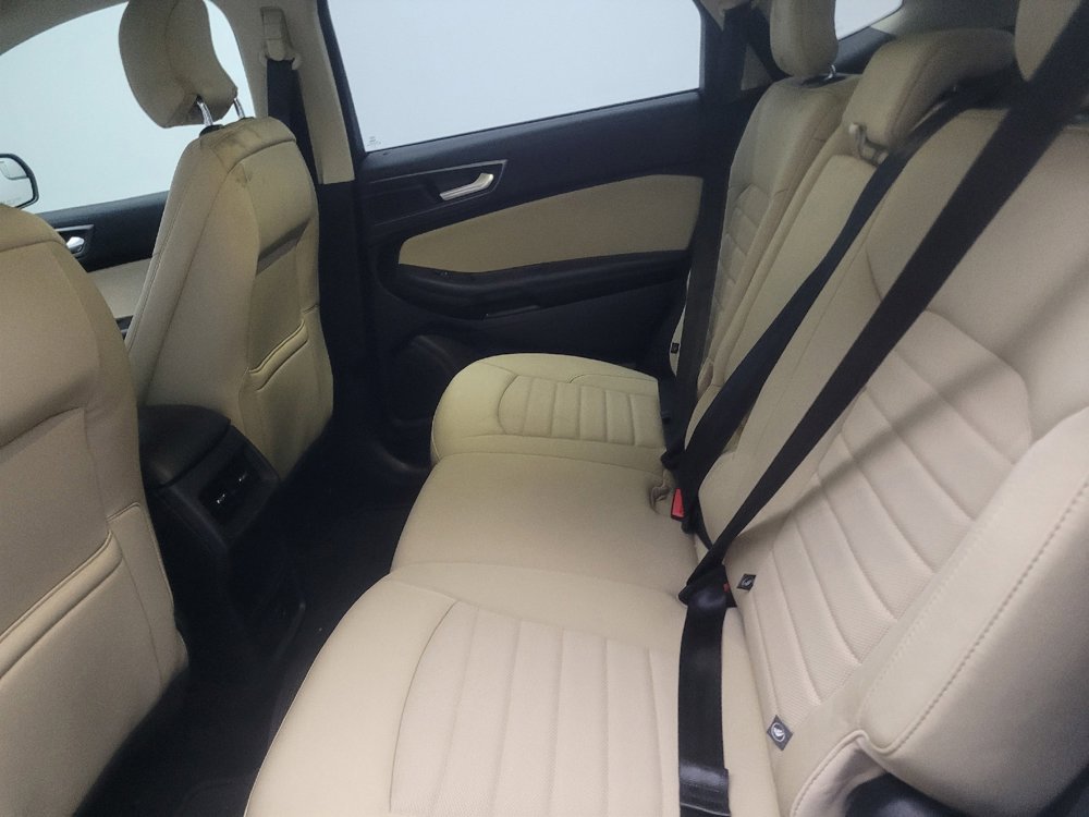 Used 2015 Ford Edge SE AWD/4WD image 18
