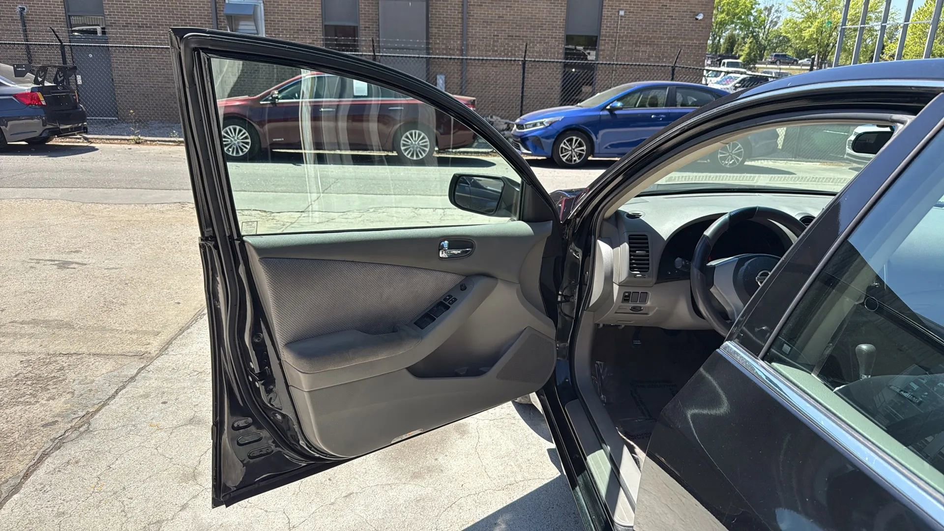 Used 2009 Nissan Altima 2.5 FWD image 14