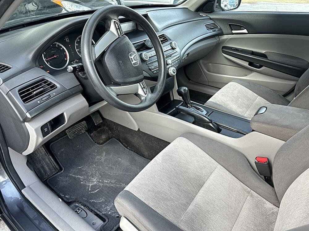 Used 2010 Honda Accord LX image 9