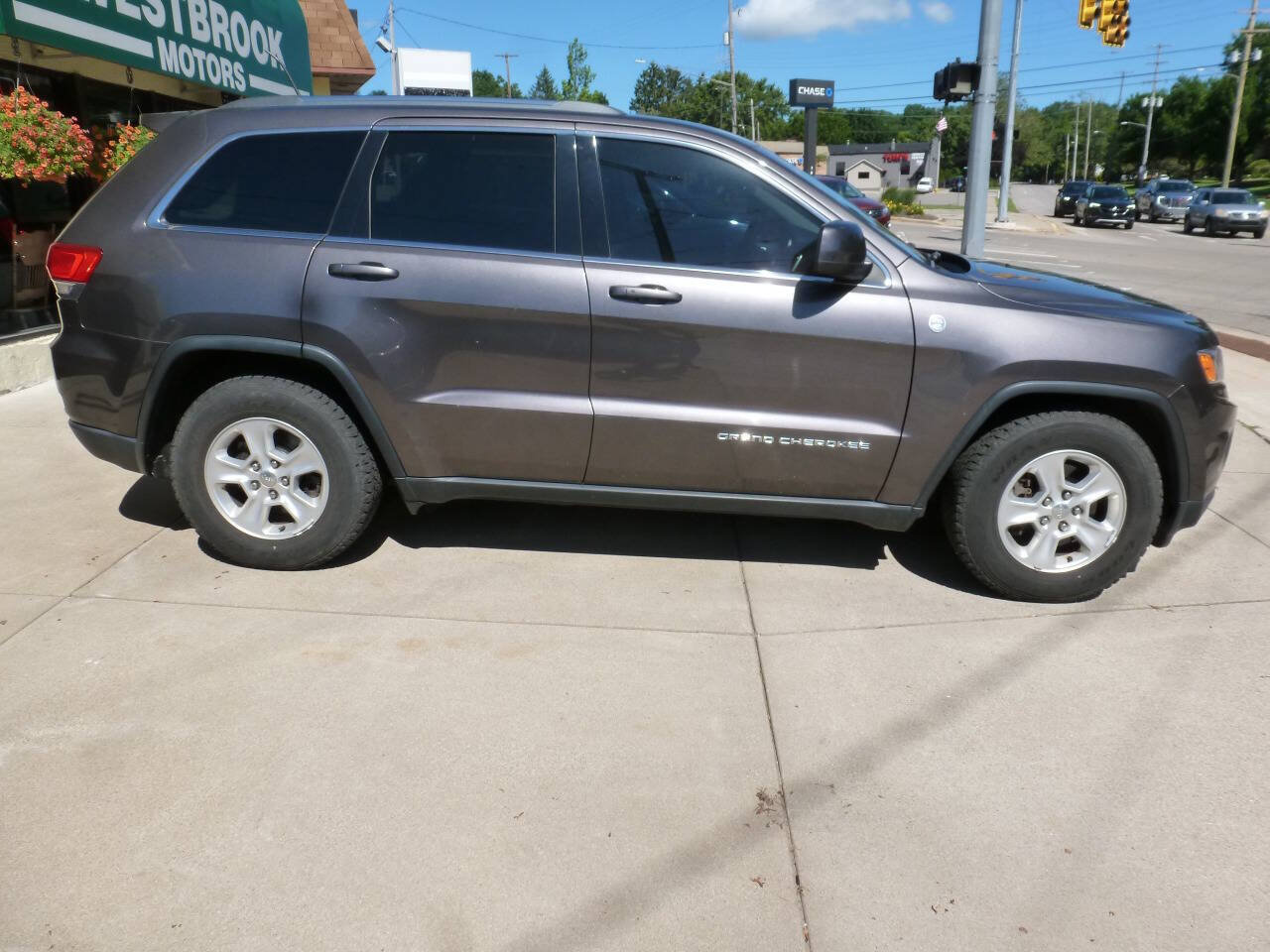 Used 2015 Jeep Grand Cherokee Laredo w/ Quick Order Package 23E AWD/4WD image 5