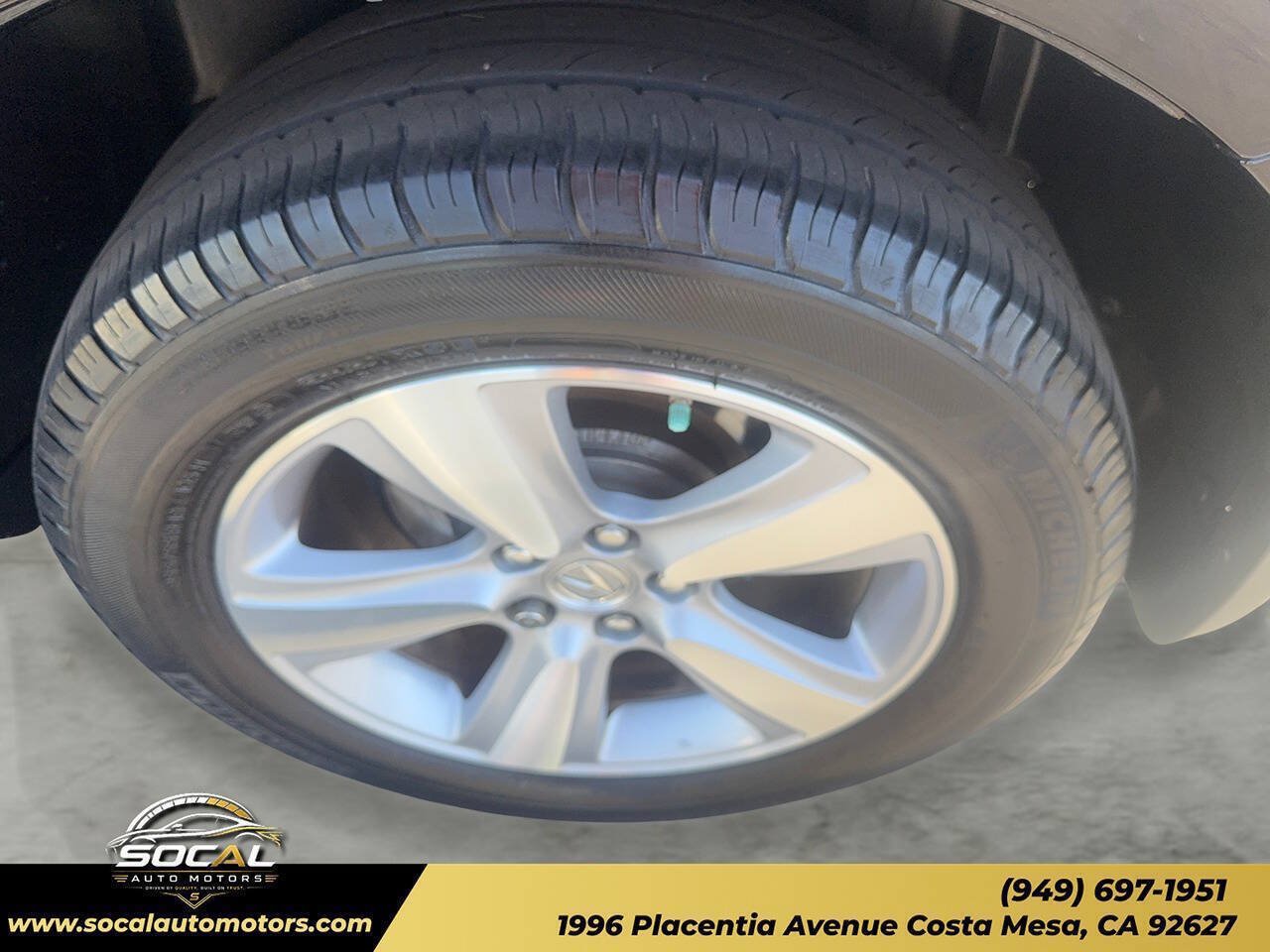 Used 2012 Acura MDX w/ Technology Package AWD/4WD image 32