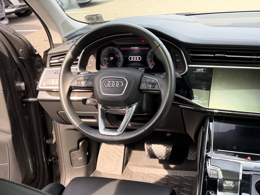 Used 2023 Audi Q7 2.0T Premium Plus AWD/4WD image 21