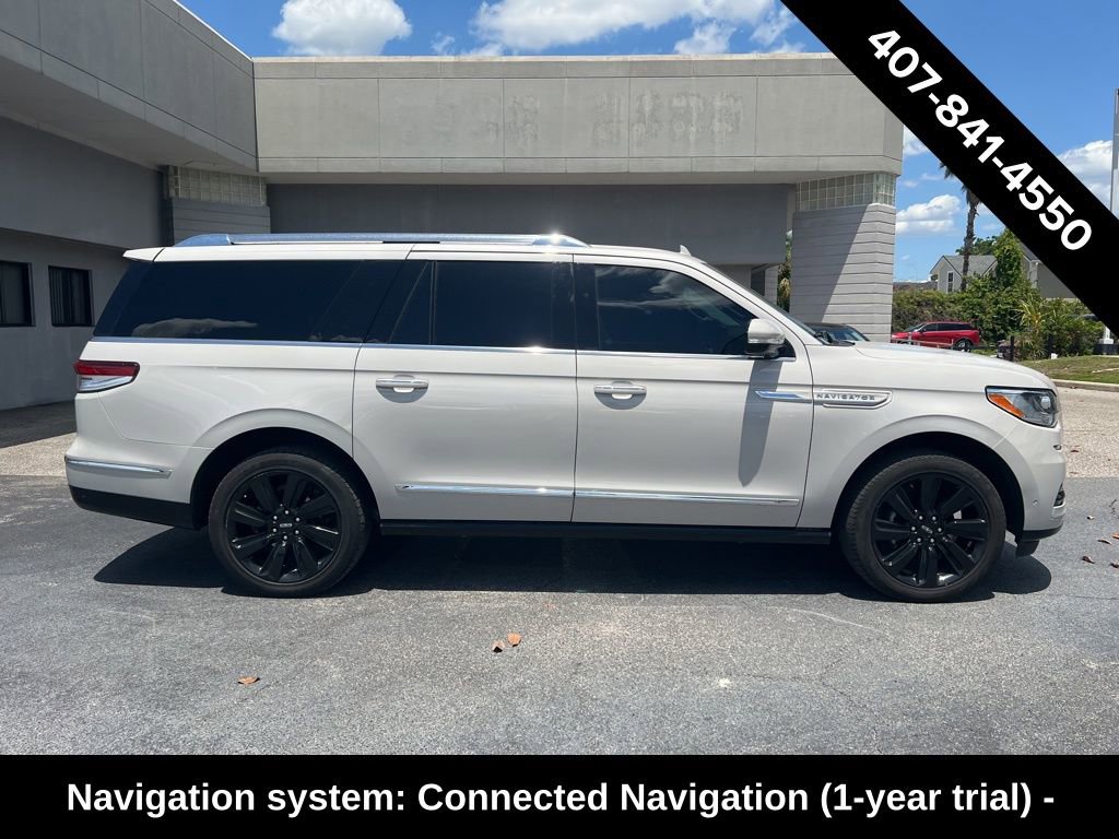 Used 2024 Lincoln Navigator L Reserve AWD/4WD image 2
