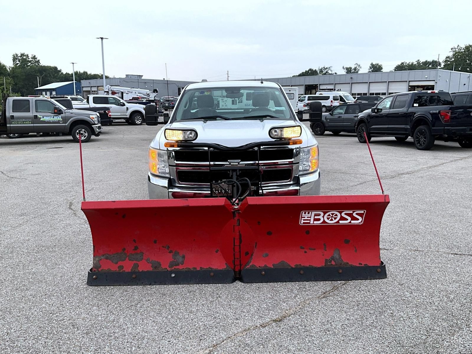 Used 2007 Chevrolet Silverado 2500 W/T w/ Snow Plow Prep Package AWD/4WD image 9