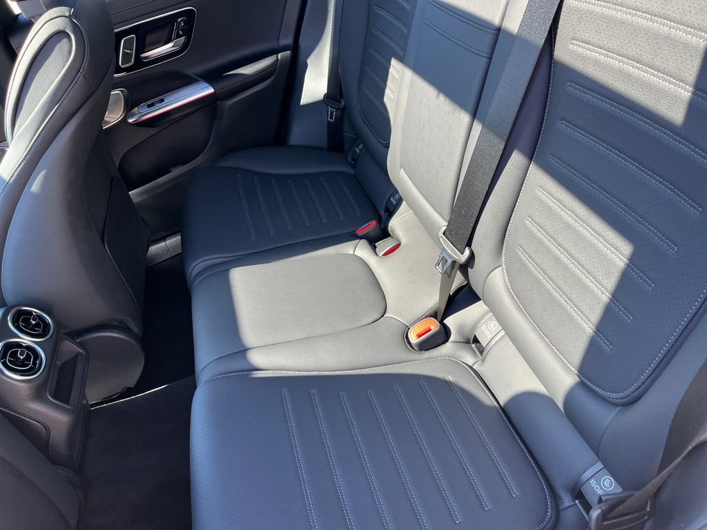 Certified 2026 Mercedes-Benz GLC 300 4MATIC image 13