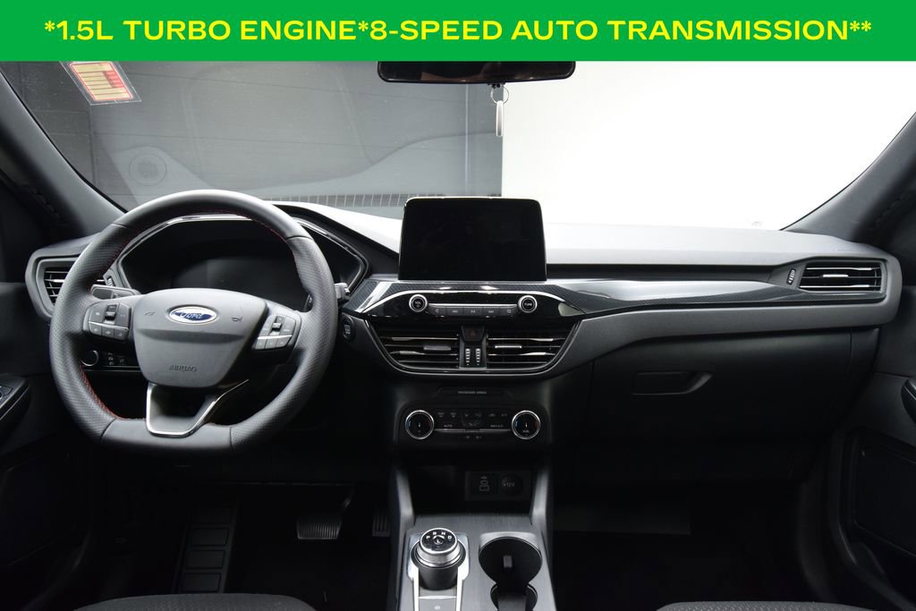 Used 2025 Ford Escape ST-Line AWD/4WD image 4