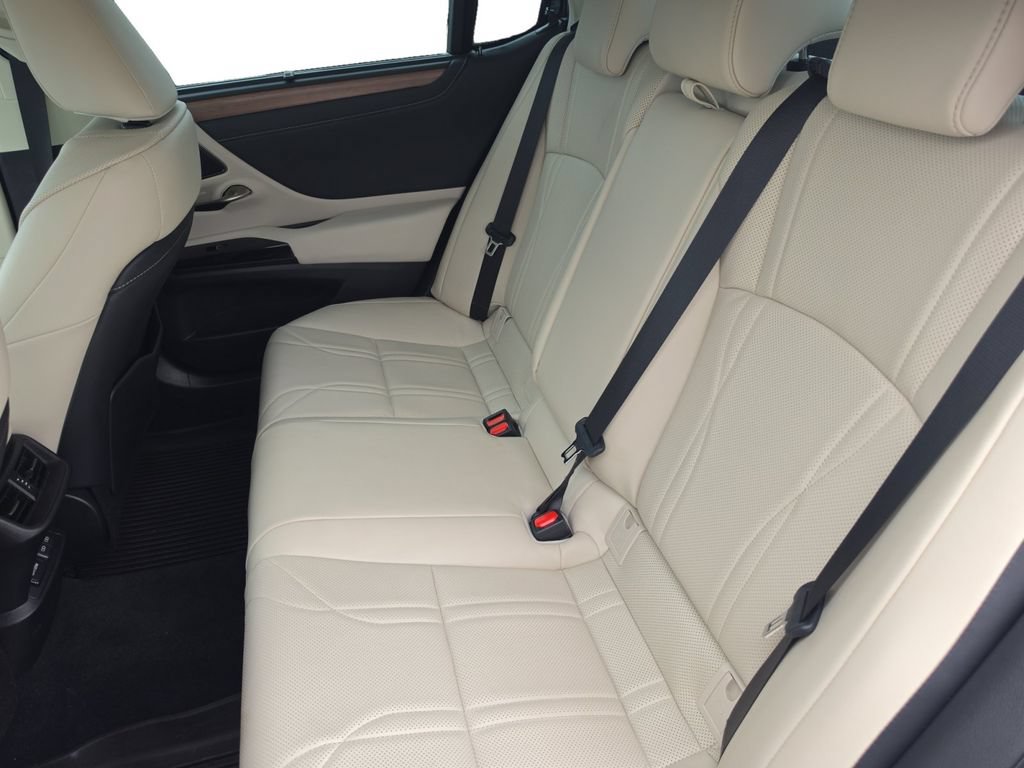 Used 2025 Lexus ES 350 Ultra Luxury w/ Accessory Package (Z1) FWD image 14