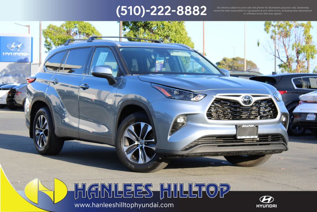 Used 2022 Toyota Highlander XLE