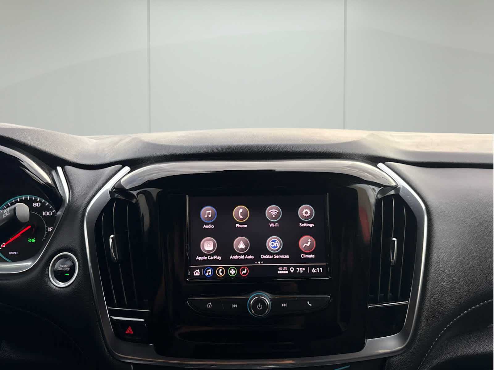 Used 2023 Chevrolet Traverse LT FWD image 21