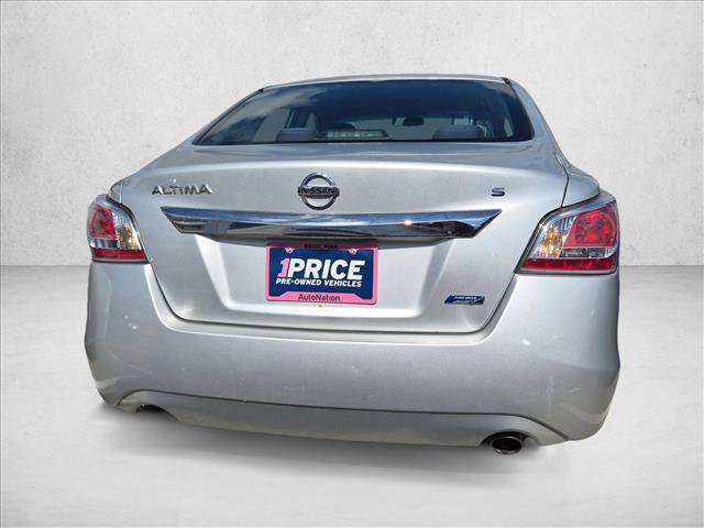 Used 2014 Nissan Altima 2.5 S FWD image 6