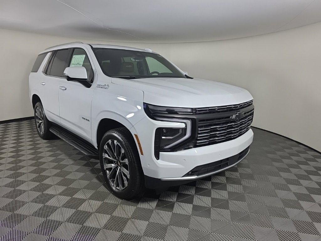 New 2026 Chevrolet Tahoe High Country w/ Sun And Tow Package image 7